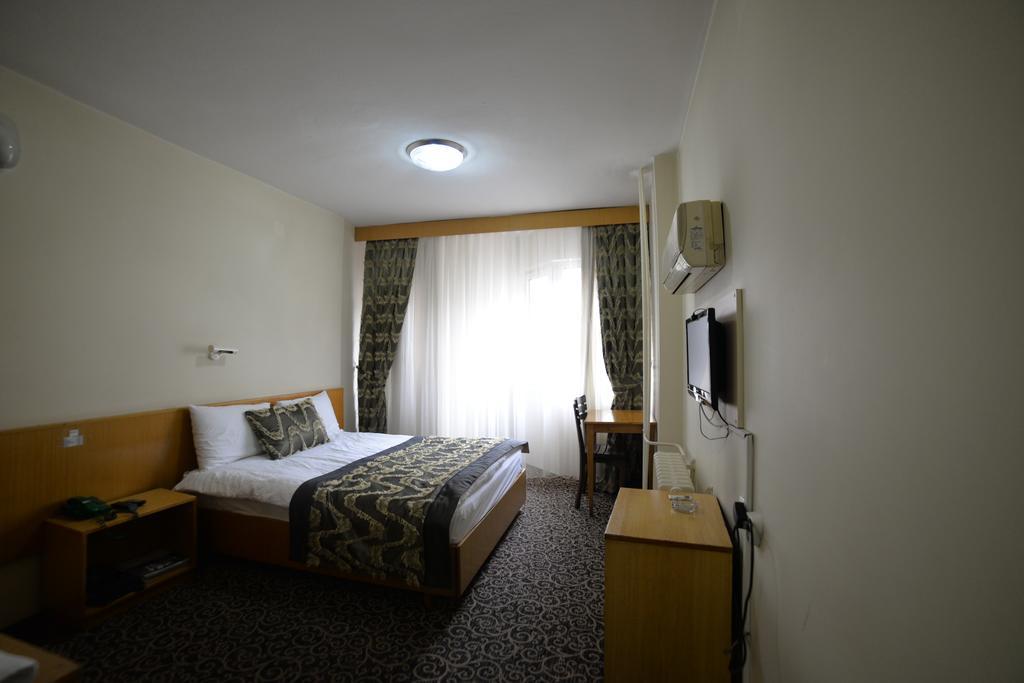 Buyuk Maras Hotel Kahramanmaraş Bagian luar foto